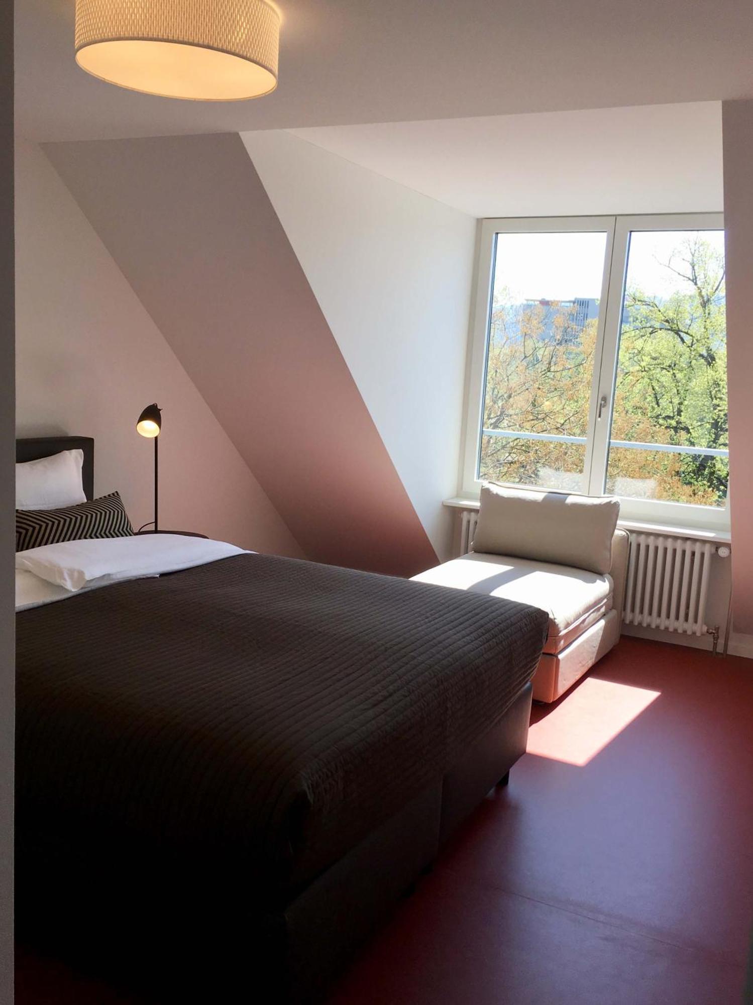 Viadukt Homestay Цюрих Екстериор снимка