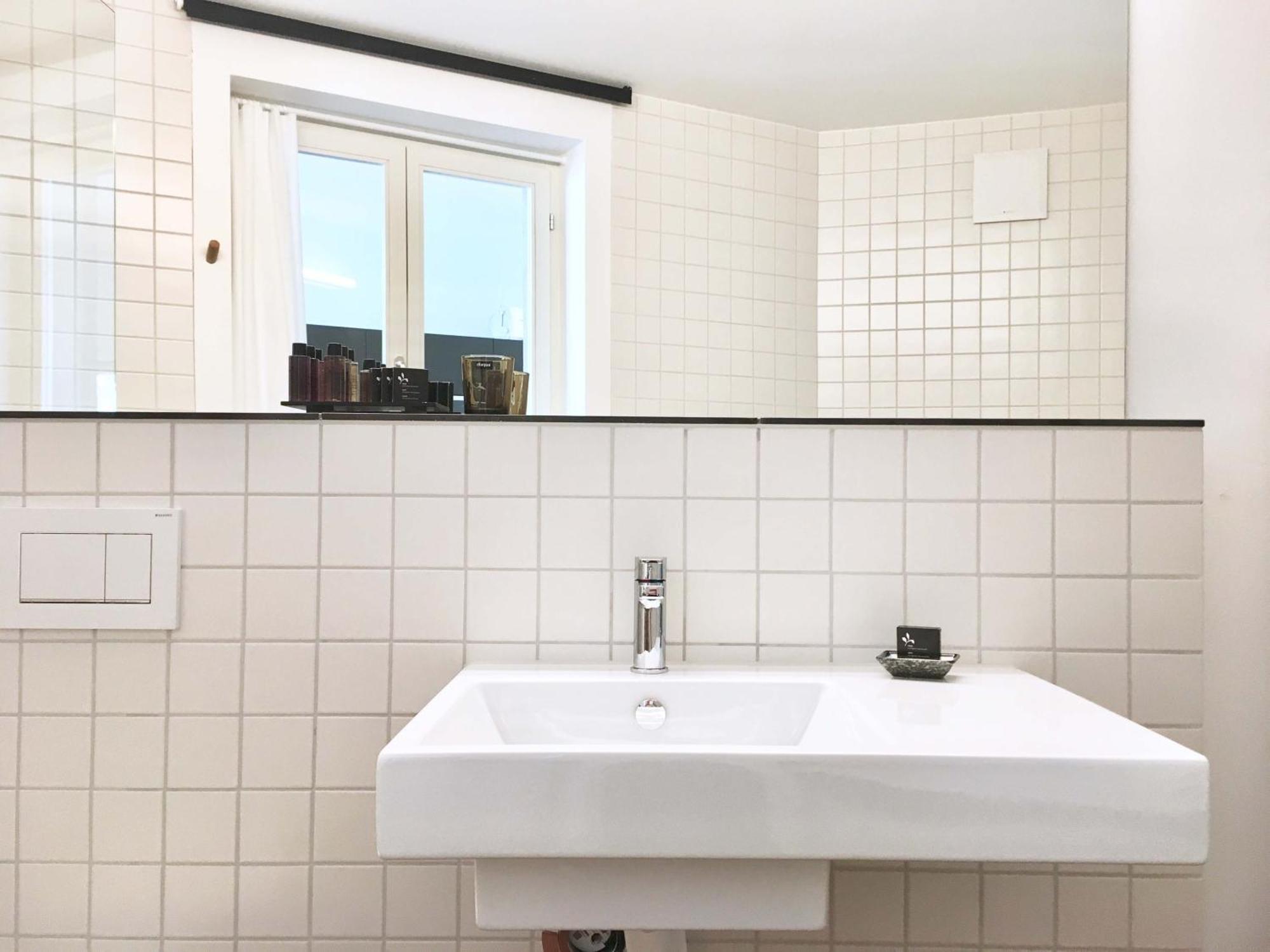 Viadukt Homestay Цюрих Екстериор снимка